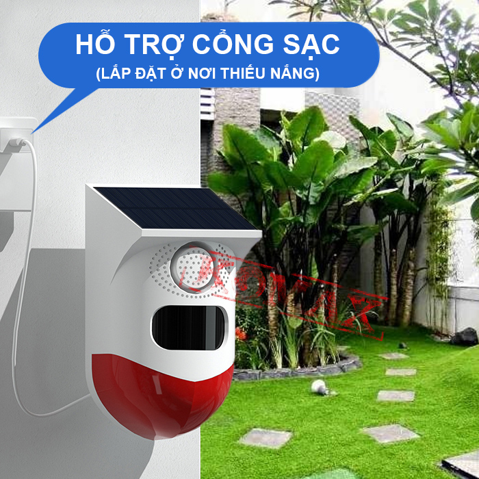 X20 có thêm cổng sạc hỗ trợ sạc pin cho thiết bị ở những nơi thiếu nắng