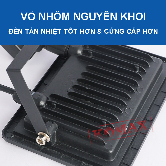 Chất liệu vỏ của đèn pha led cảm ứng vàng 30W bằng nhôm cao cấp