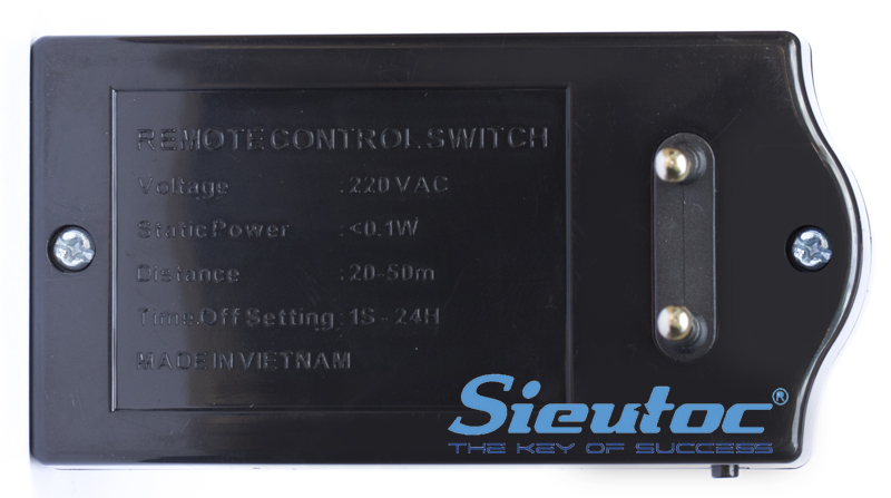 Mặt sau của ổ cắm PG-RF1500